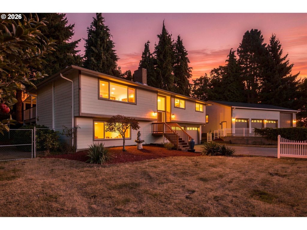 3114 Nw 121st St, Vancouver