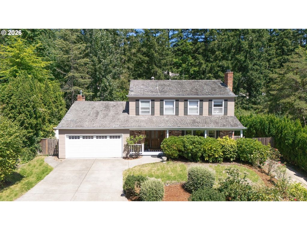 31 Churchill Downs, Lake Oswego