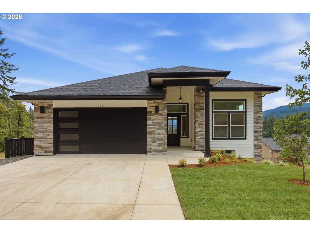 6884 Forest Ridge Dr, Springfield