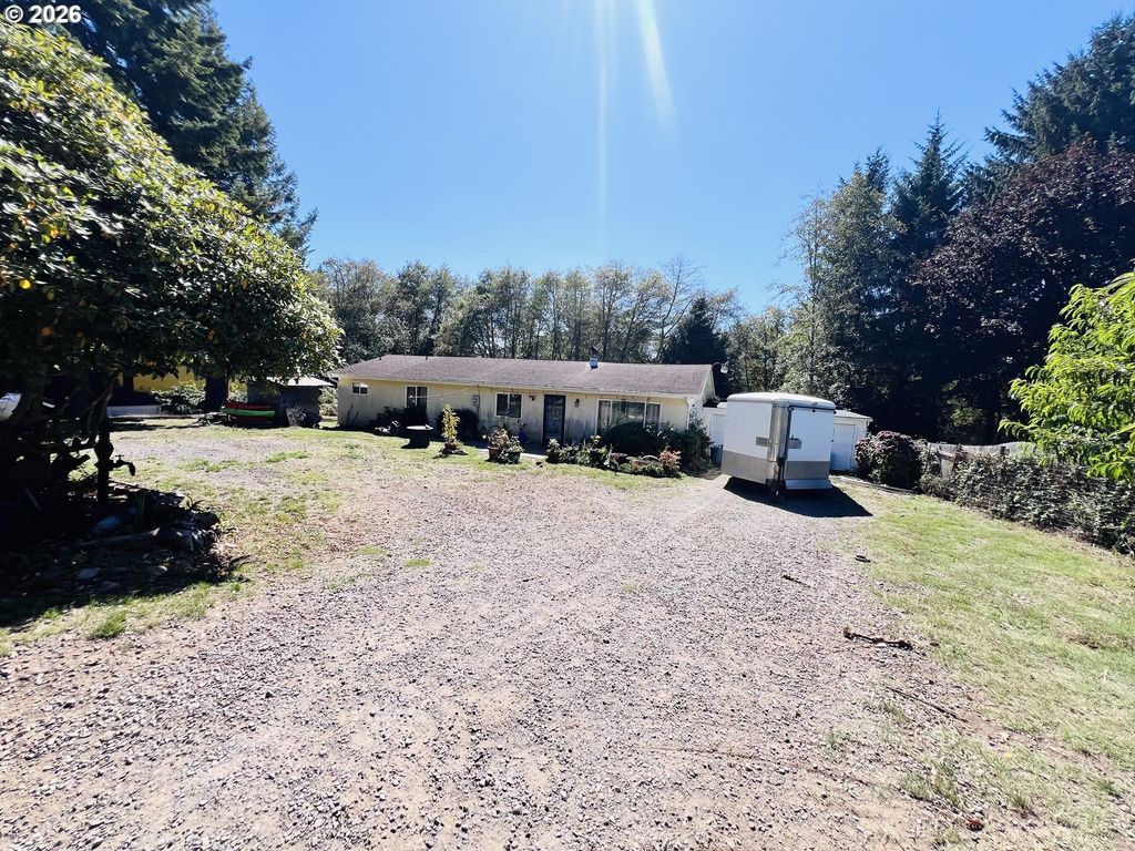 99174 Winchuck River Rd, Brookings