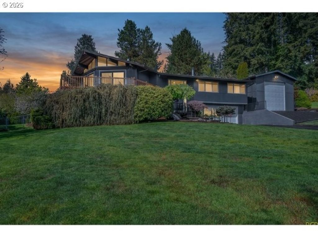 59887 Westhill Rd, St. Helens