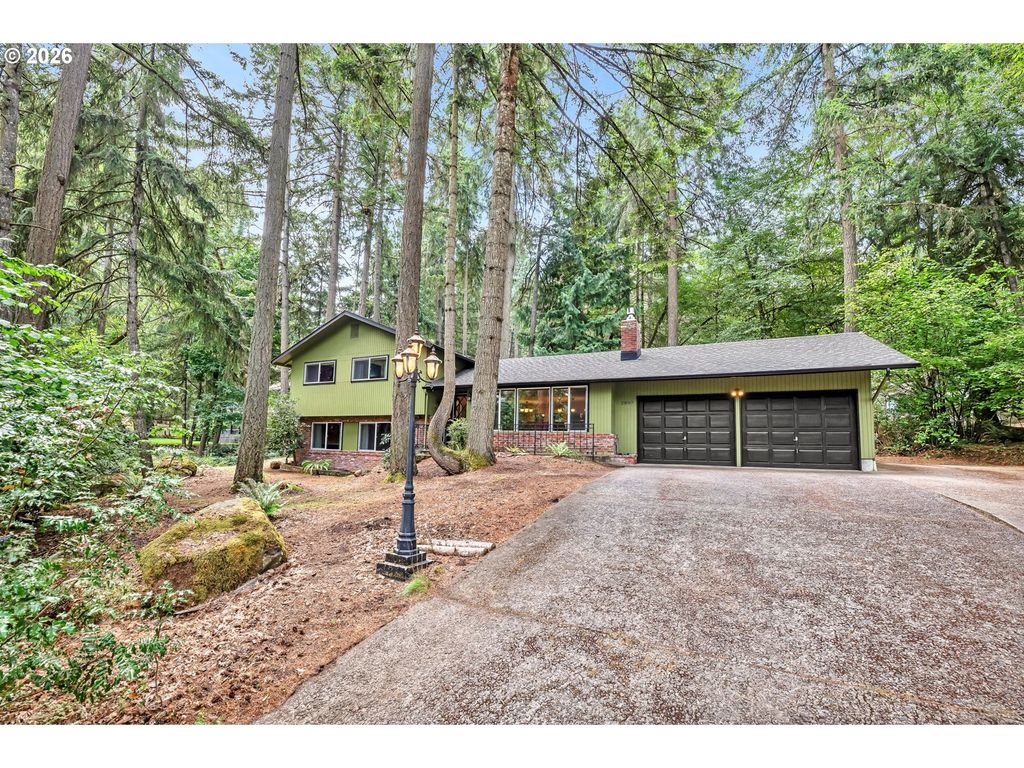 2897 Timberline Dr, Eugene