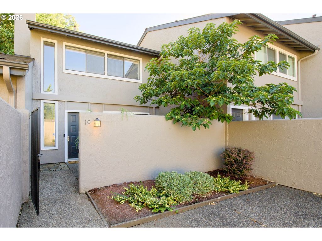 28615 Sw Ash Meadows Blvd 10, Wilsonville