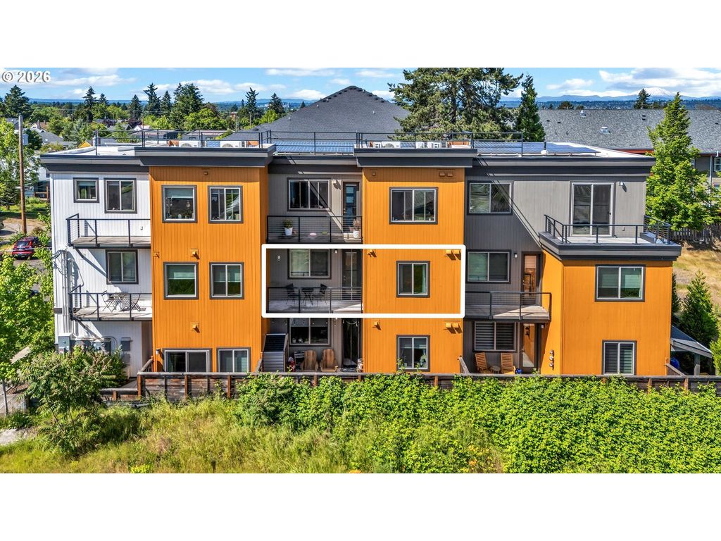 6822 N Greenwich Ave 205, Portland
