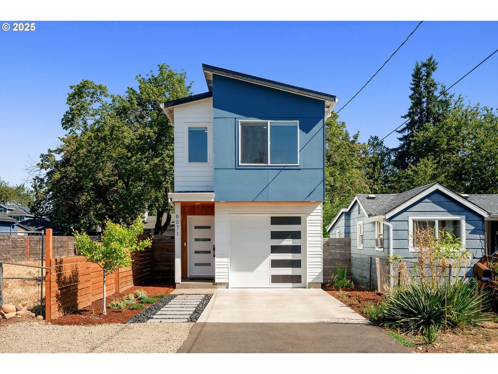 6071 Se Lexington St, Portland