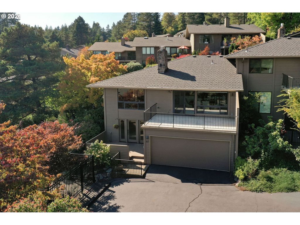 67 Condolea Ter, Lake Oswego