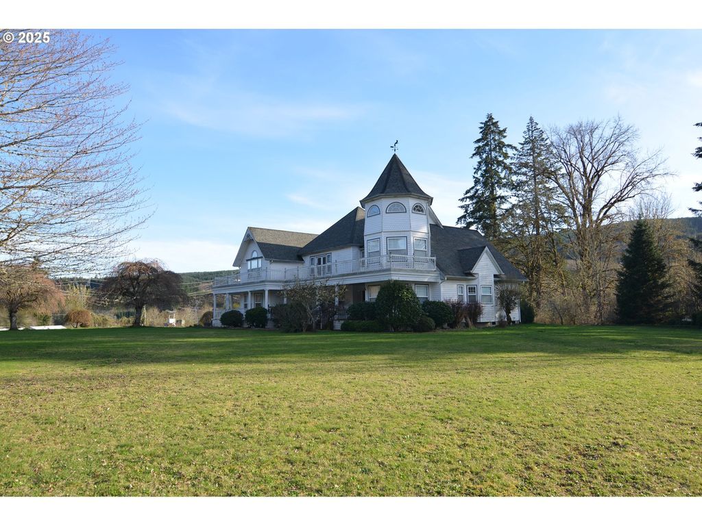 1397 State Route 506, Vader