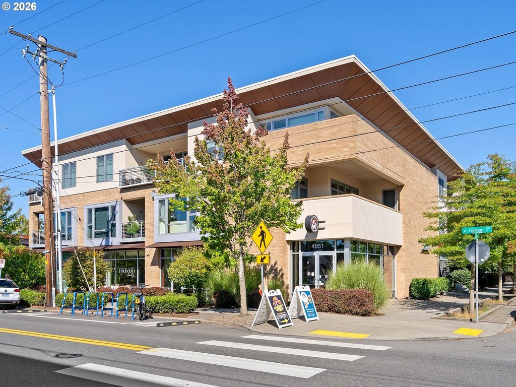 3525 Ne 50th Ave 205, Portland