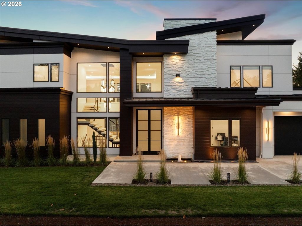 13041 Thoma Rd, Lake Oswego