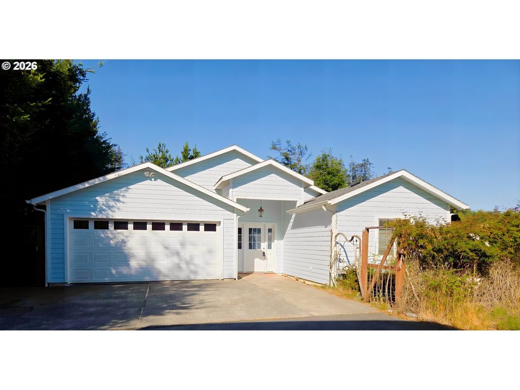 29224 Skunk Run Rd, Gold Beach