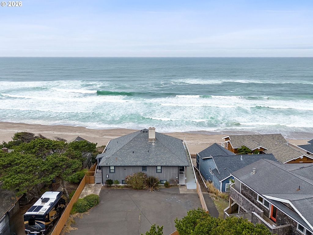5095 W Belle Cir, Depoe Bay