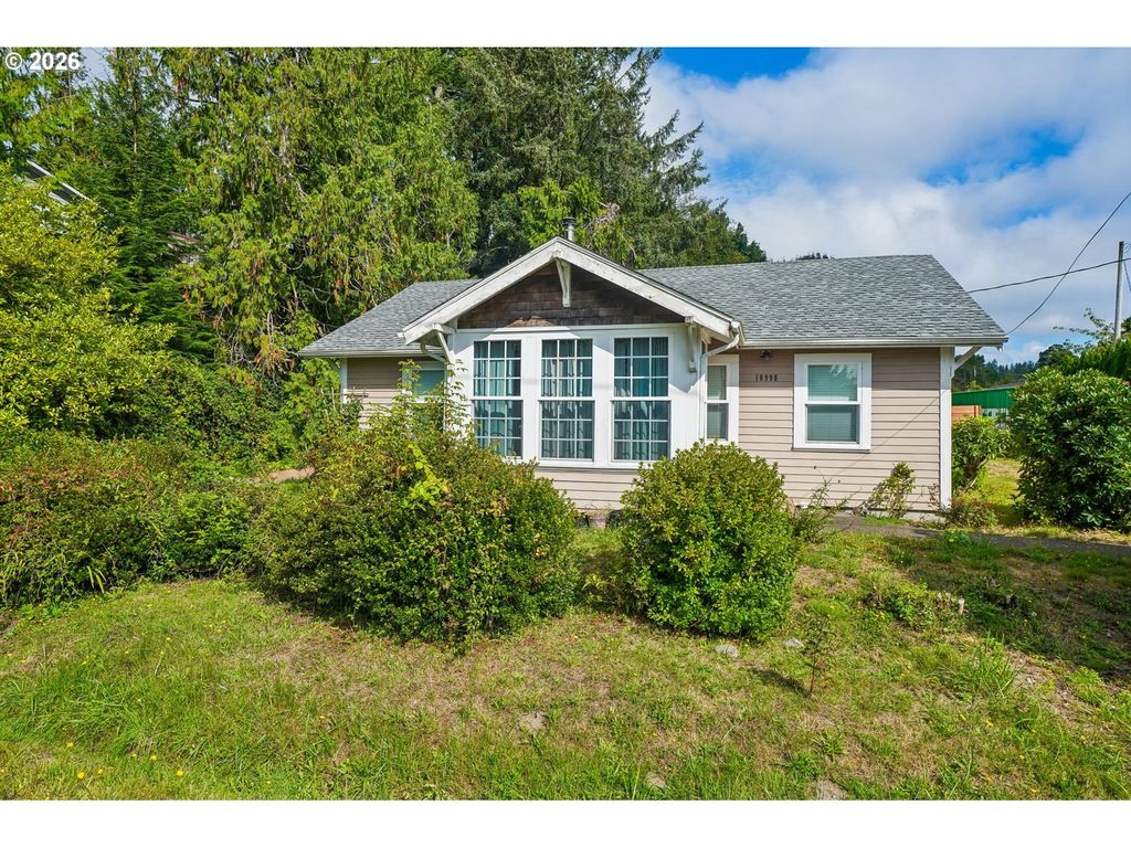 10998 Seamont Way, Nehalem