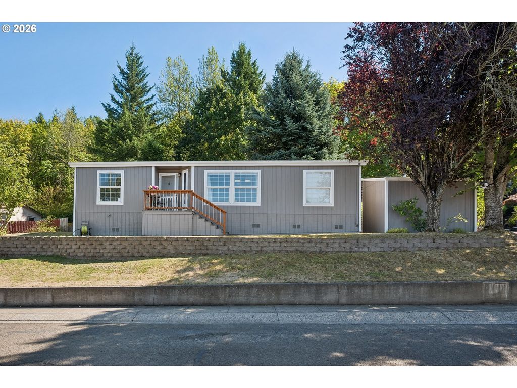772 Sw Livingston Pl, Troutdale