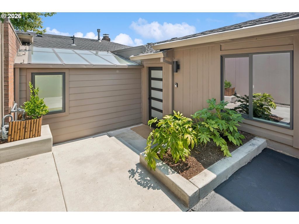 60 Condolea Ter, Lake Oswego