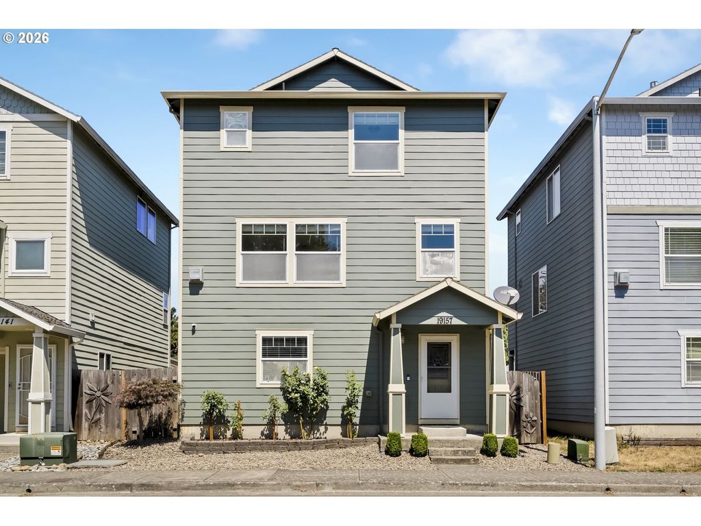 19157 Se Ash St, Portland