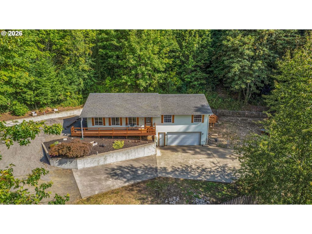75377 Fern Hill Rd, Rainier