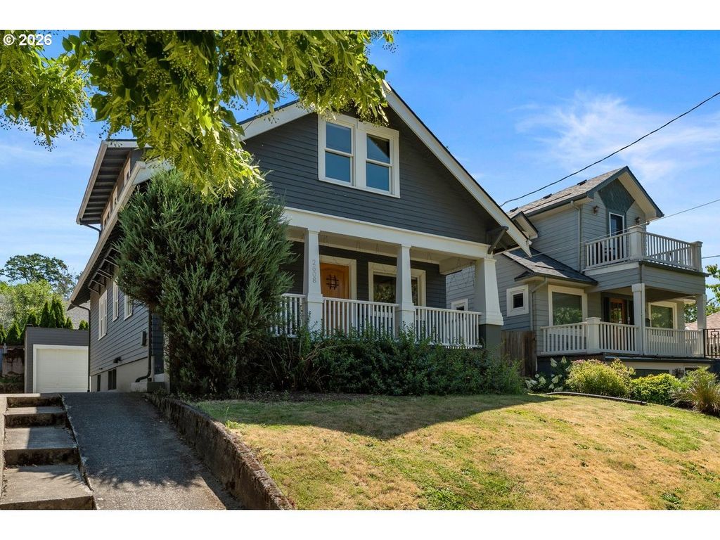 2608 Ne 7th Ave, Portland