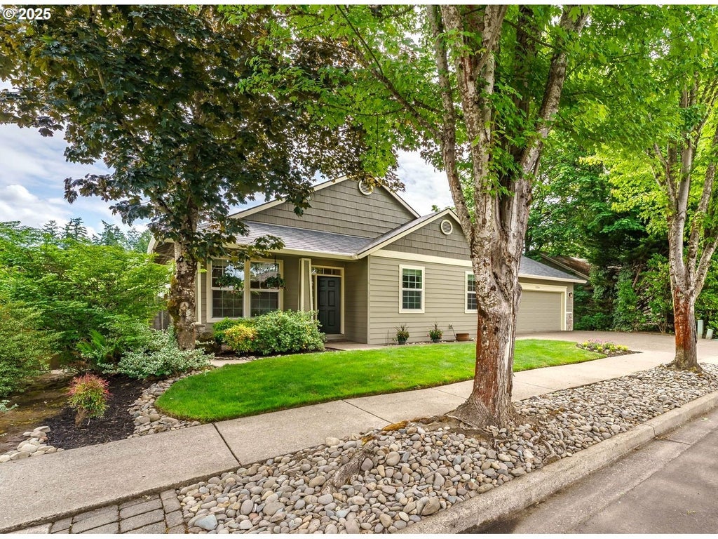 1216 Se 47th St, Hillsboro