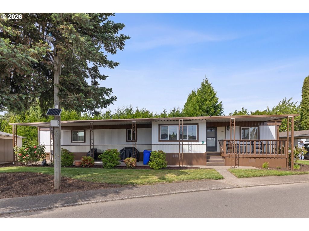 570 N 10th Ave 43, Cornelius