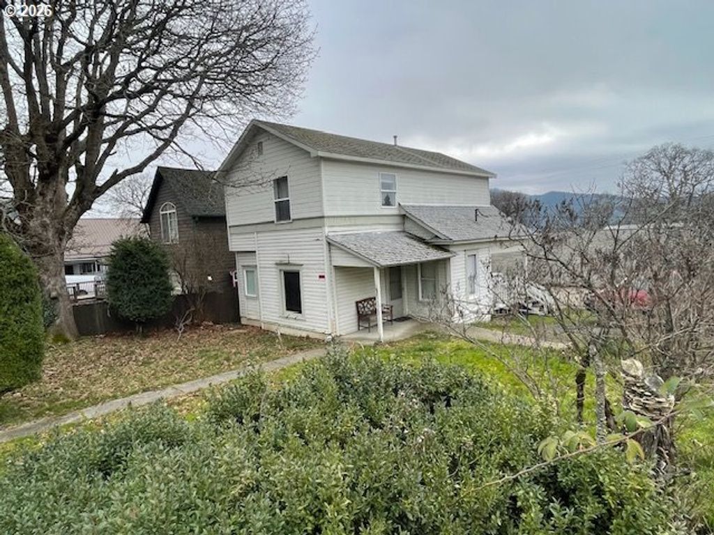 315 E Jewett Blvd, White Salmon