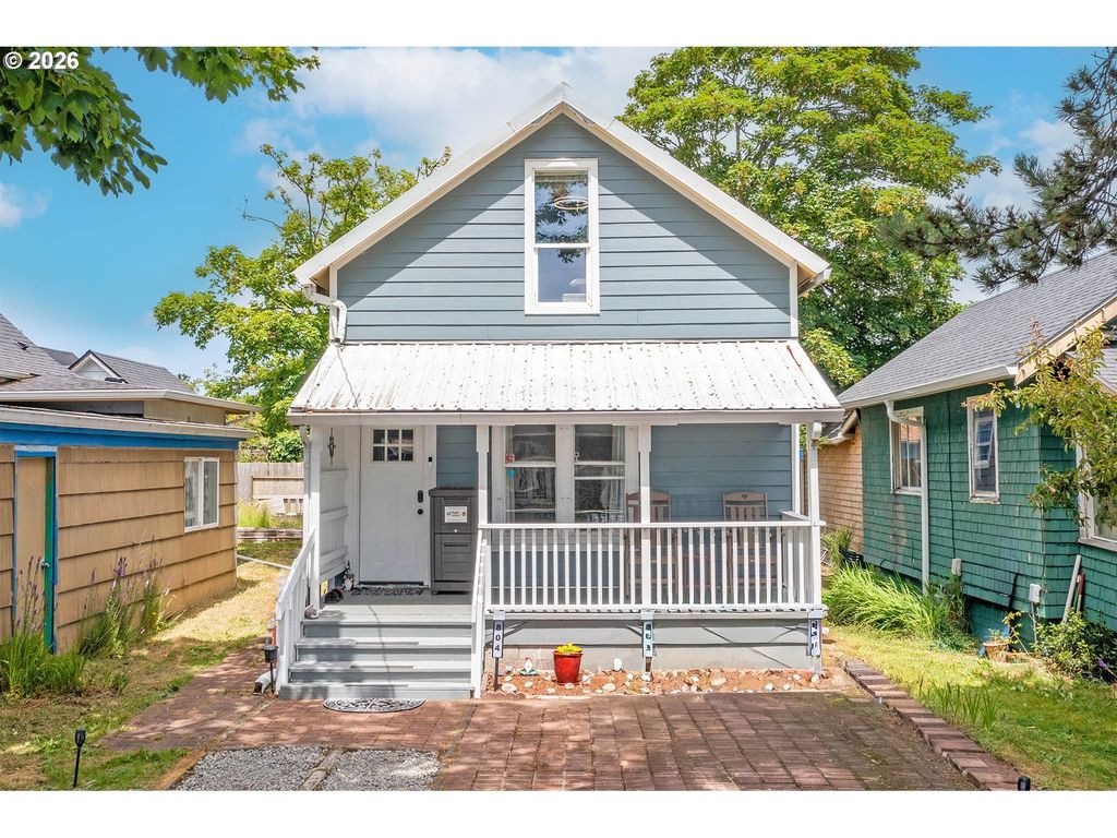 804 2nd Ave, Seaside
