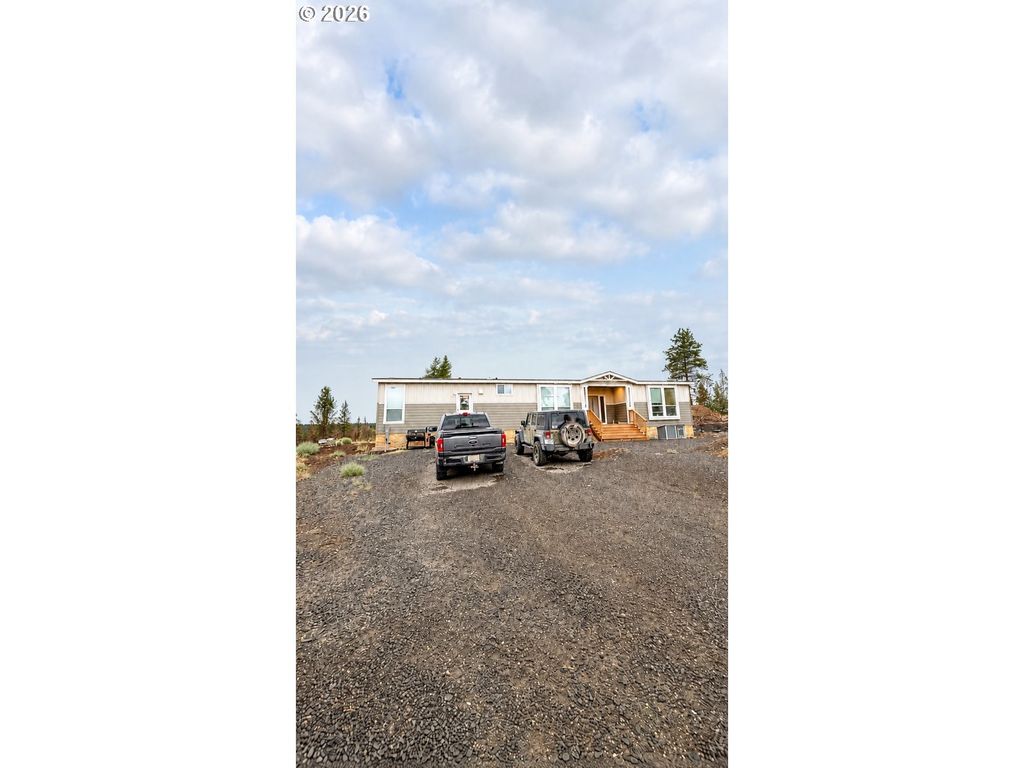 17672 Wilt Rd, Sisters