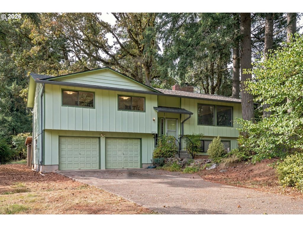 16707 S Pam Dr, Oregon City