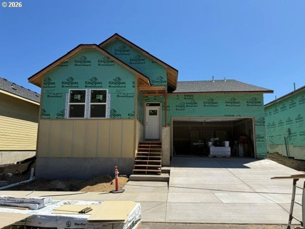 1040 Graham St, Coos Bay