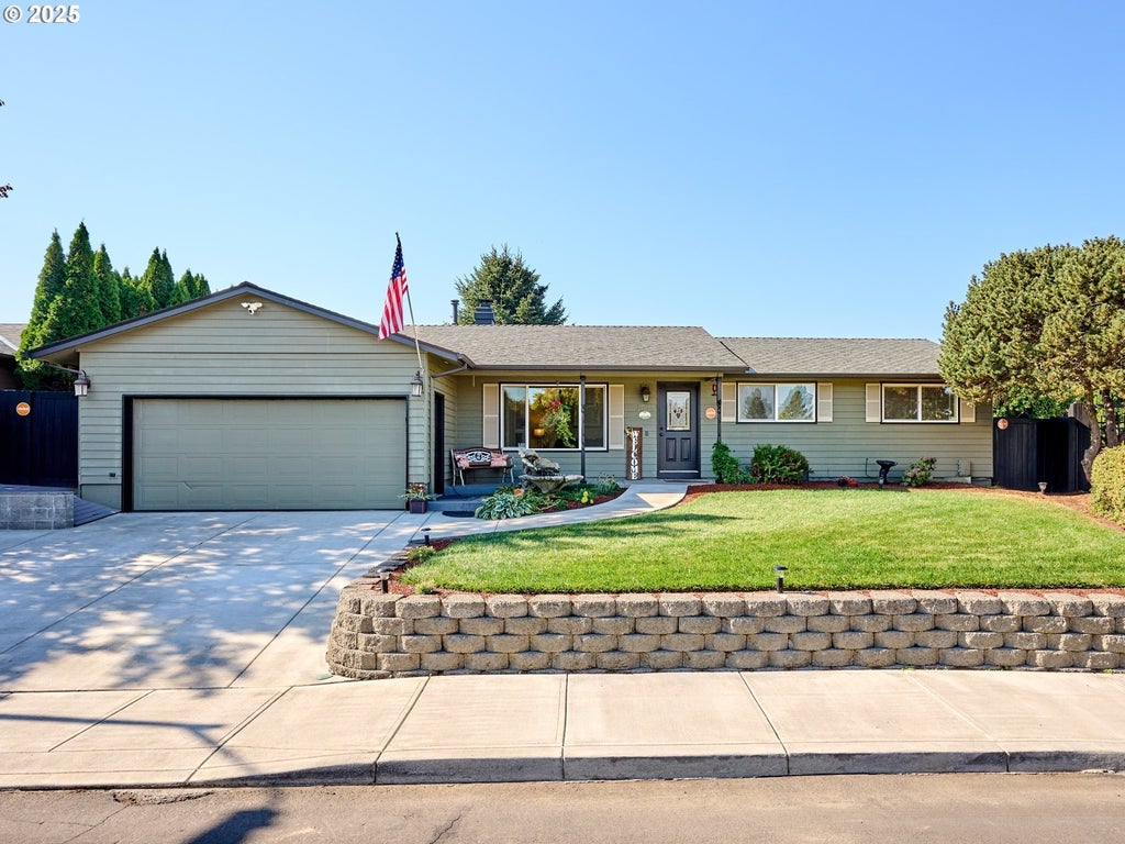 3071 Greenbrook Ct Ne, Salem