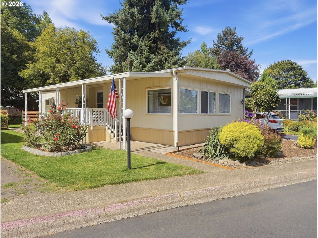 1475 Green Acres Rd 158, Eugene