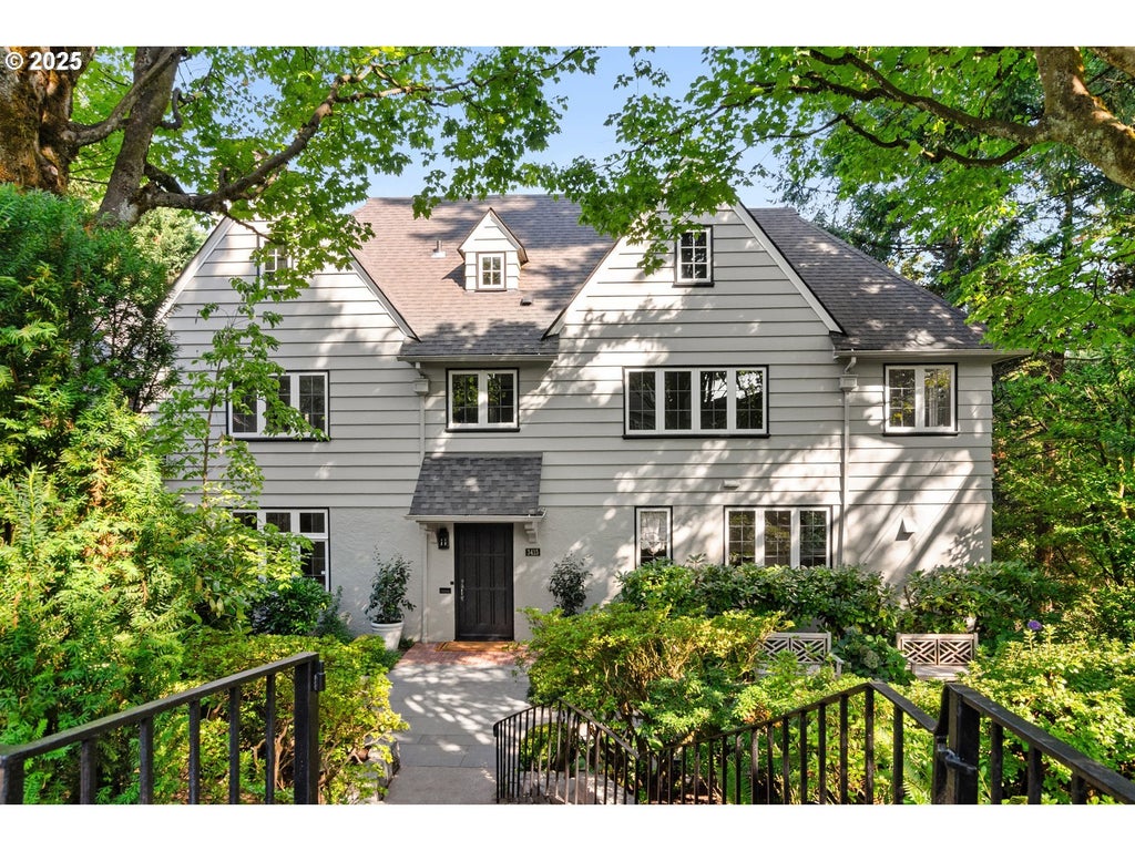 3415 Sw Brentwood Dr, Portland