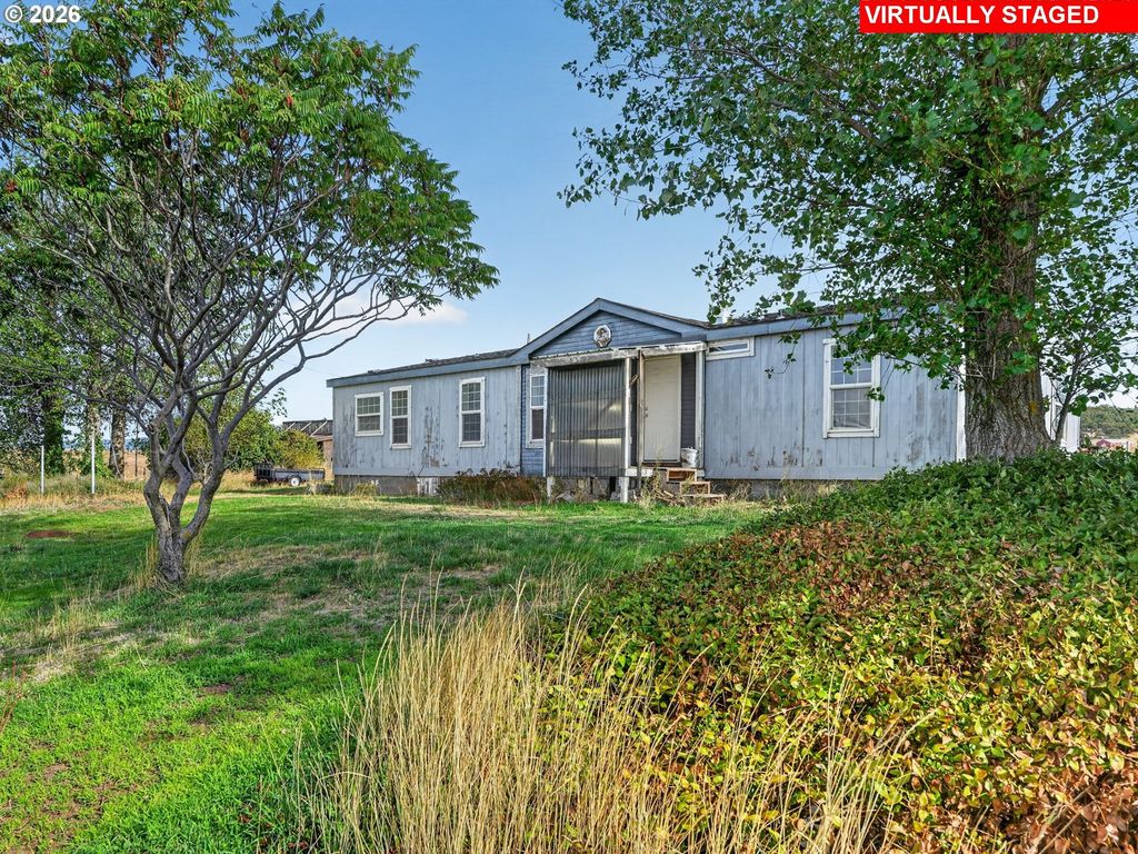 1 Palmer Ln, Goldendale