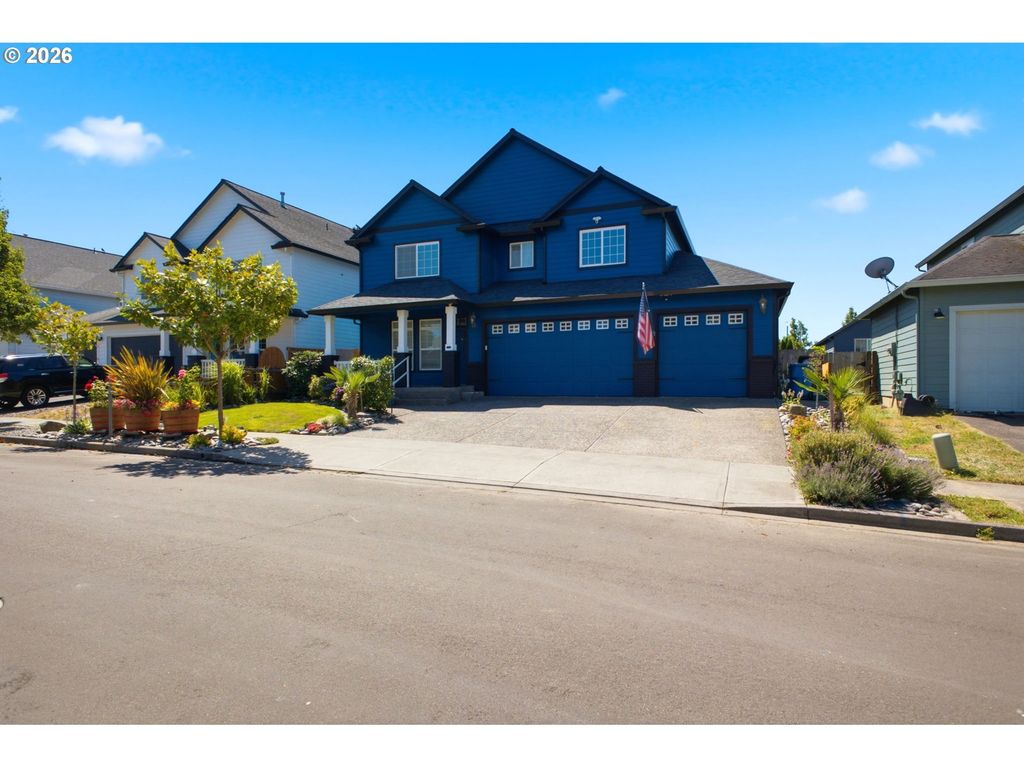 1831 N 8th Way, Ridgefield