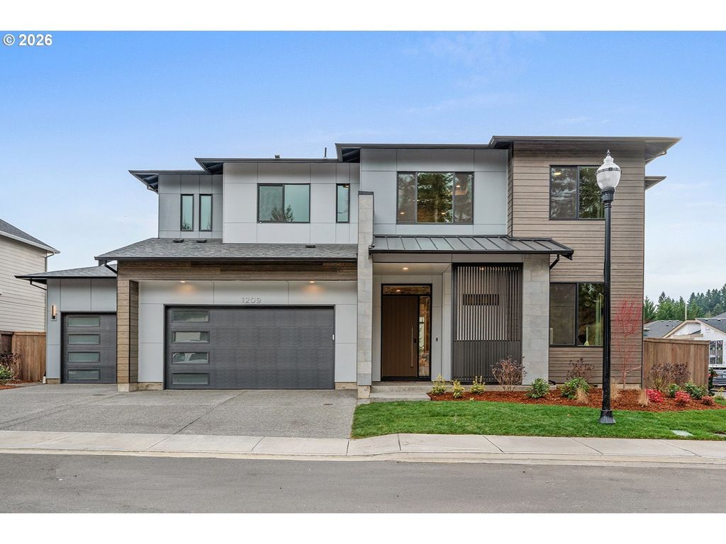 1204 Nw 150th St, Vancouver