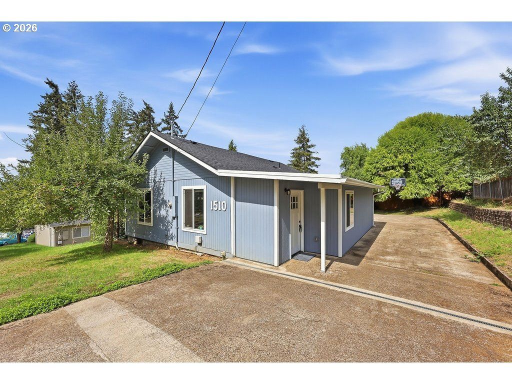 1510 E Taylor Ave, Cottage Grove