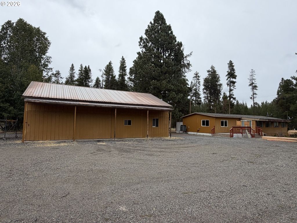17875 Old Wood Rd, Bend