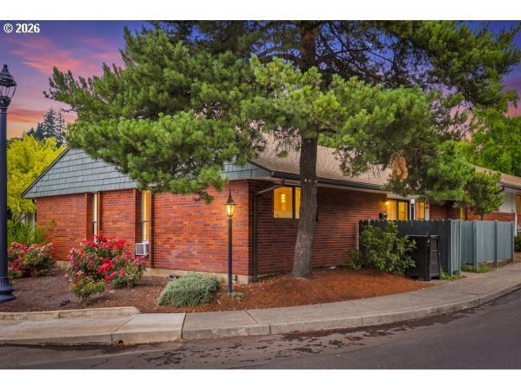 15100 Sw Crown Dr 1, King City