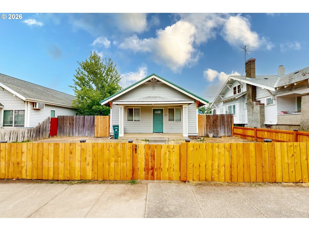 521 S Main St, Milton-Freewater