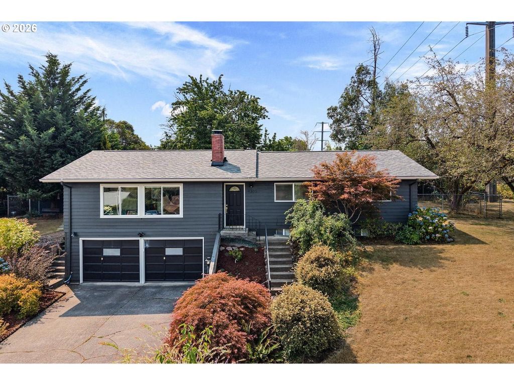 4305 Idaho St, Vancouver