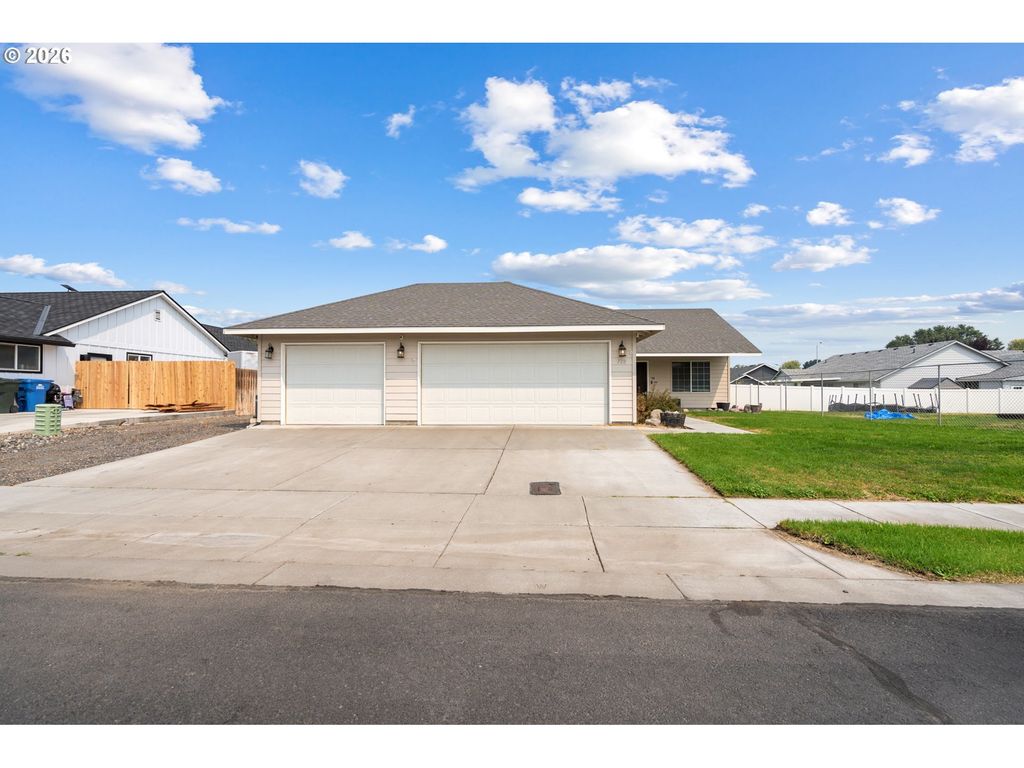 728 W Pheasant Ave, Hermiston