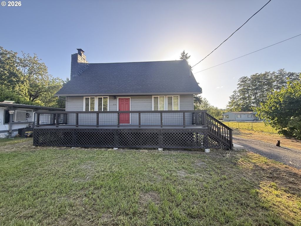 206 Church St, Dillard