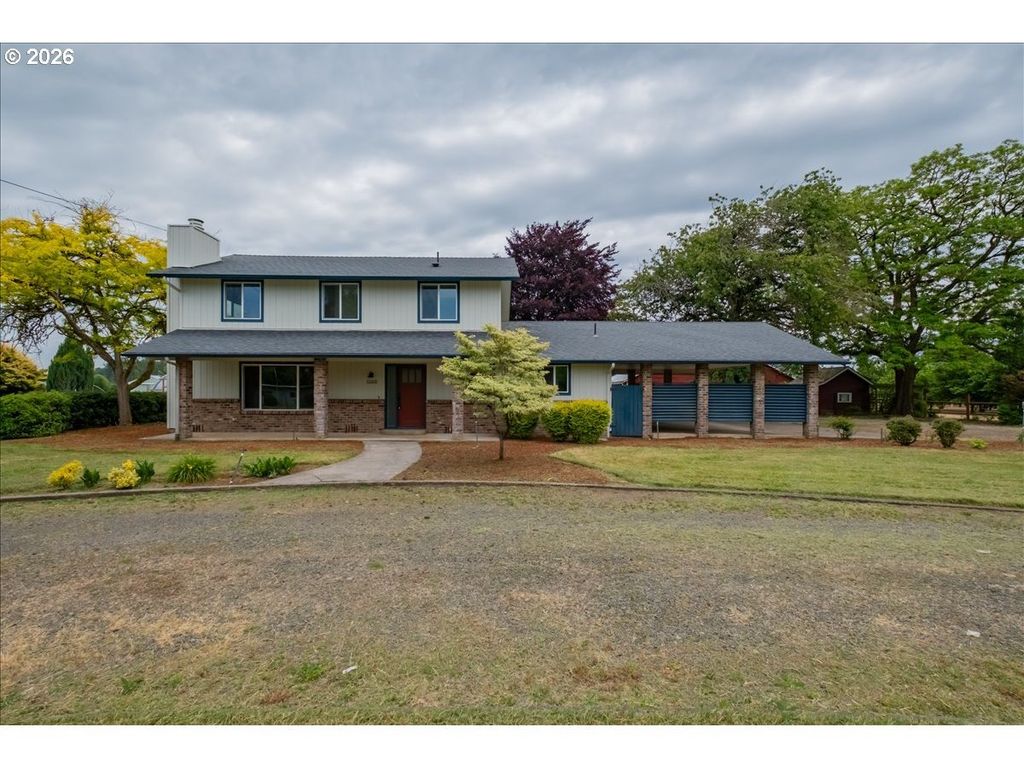 93419 River Rd, Junction City