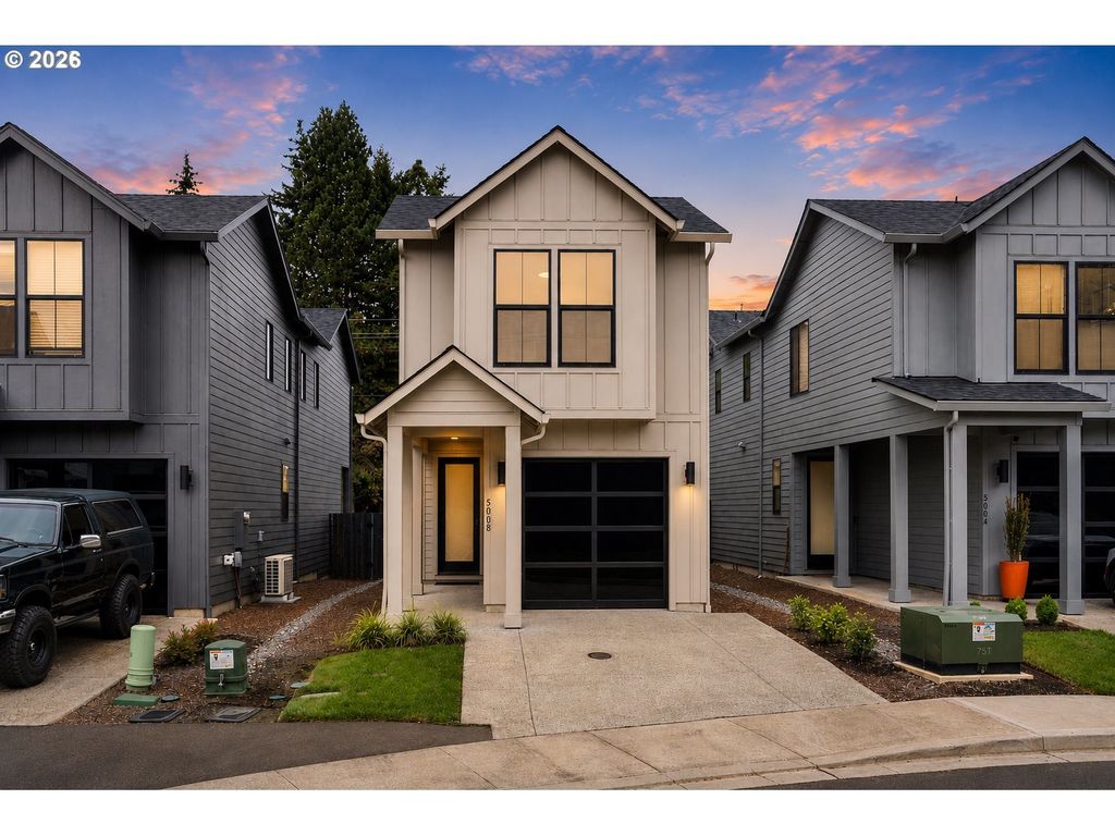 5008 Ne 113th Loop, Vancouver