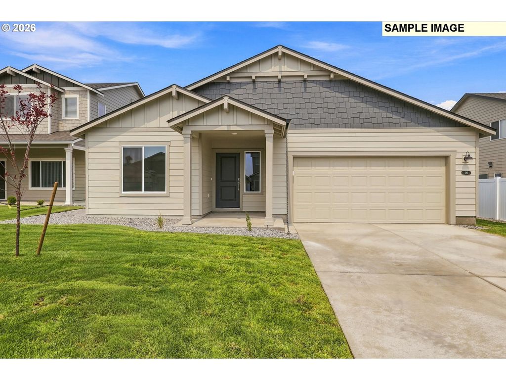 901 E Maple Brook Ave, Hermiston