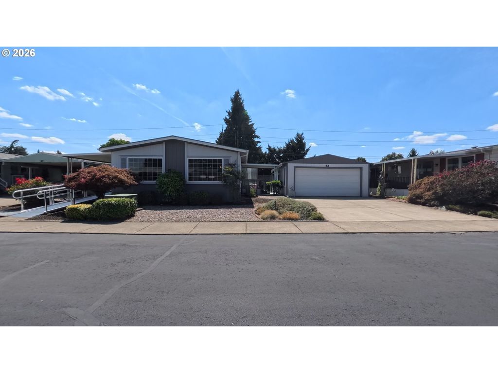 1055 Lockhaven Dr N 83, Keizer