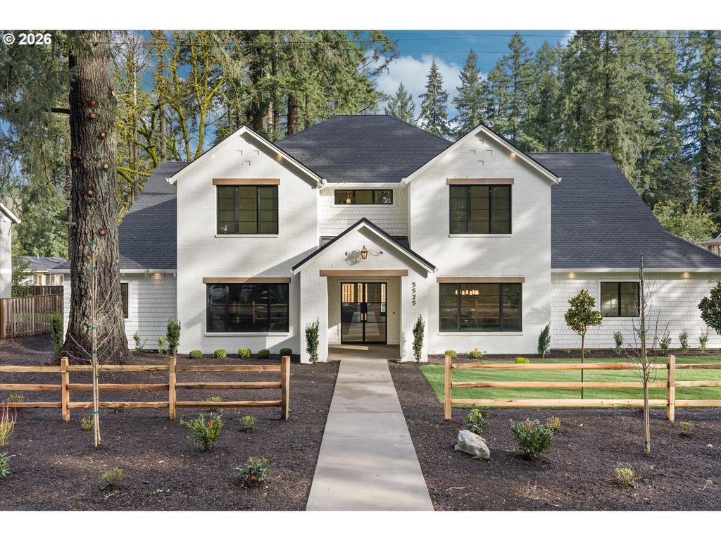 3525 Lake Grove Ave, Lake Oswego