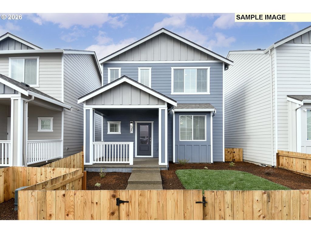1392 Owl Ave, Woodburn