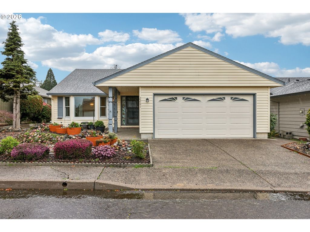 2261 Ne 153rd Ave, Portland