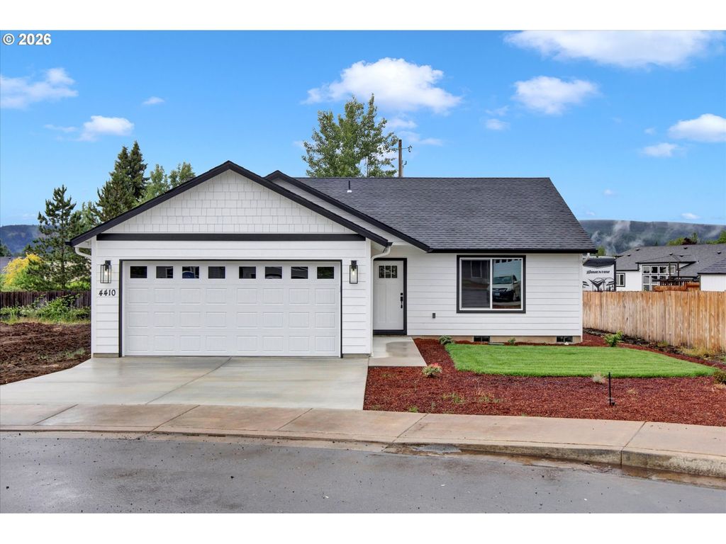 4410 Knotty Pine Ct, Sweet Home