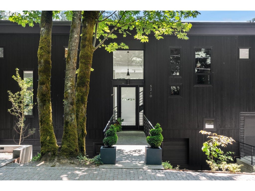 5210 Sw Hewett Blvd, Portland